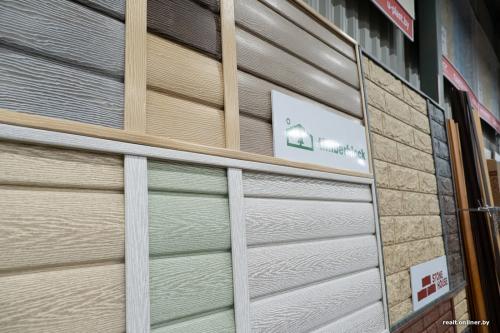 Чем обшить дом снаружи дешево и красиво. Сайдинг: недорогой, быстро монтируется, выцветает на солнце