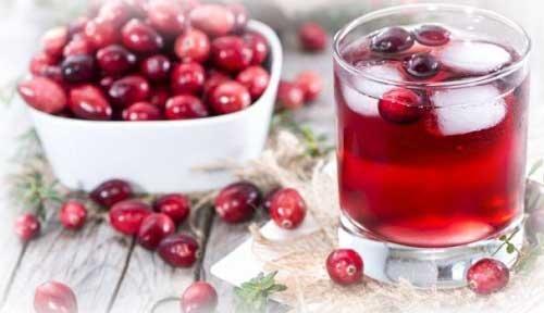 Сколько сока из 1 кг клюквы. Полезные свойства клюквенного сока