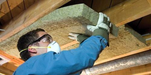 Чем утеплить каркасный дом для зимнего проживания. Способы утепления