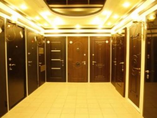 Входная дверь с терморазрывом. Что такое терморазрыв и чем он отличается от обычного утеплителя, из чего состоит такая дверь? 05