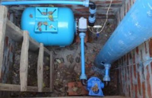 Сколько стоит провести воду в частный дом: из центрального водопровода и колодца своими руками +Видео