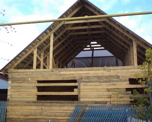 Построить дом сколько надо денег. Расскажу, сколько, какого материала потребуется и в какую сумму это обойдется.