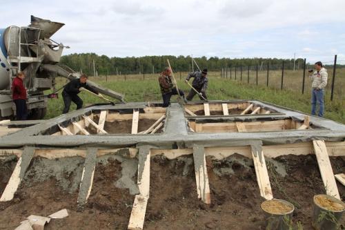 Через сколько снимать опалубку с фундамента. Важный вопрос 01