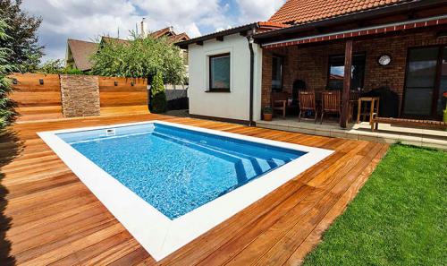 Сколько стоит содержание бассейна в частном доме. Перед постройкой бассейна