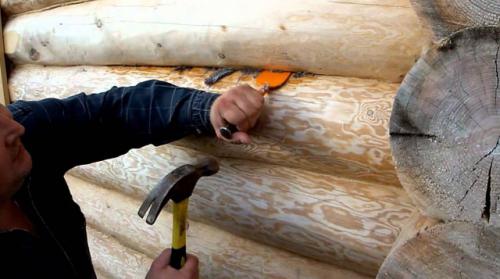 Когда конопатить сруб после сборки для бани. Чем и как правильно конопатить баню – практические советы мастера