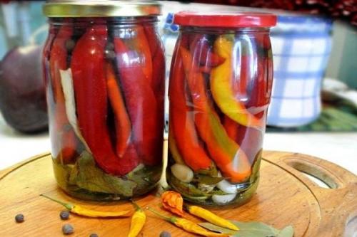Перец сладкий и горький на зиму рецепты. Маринованный горький перец на зиму – рецепты приготовления