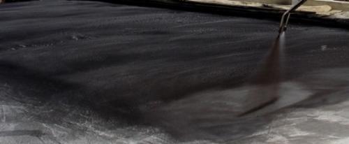 Жидкая резина для кровли. Жидкая резина для гидроизоляции кровли — характеристики и технология нанесения