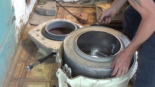 Как снять подшипники с барабана стиральной машины. Как снять подшипник с барабана