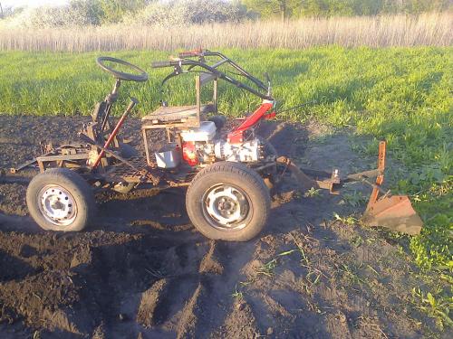 Как из мотоблока сделать минитрактор. Сообщества › Мотоблоки (и все что с ними связано) › Блог › минитрактор из мотоблока