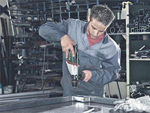 Какая дрель лучше. Лучшие ударные дрели высокого ценового сегмента