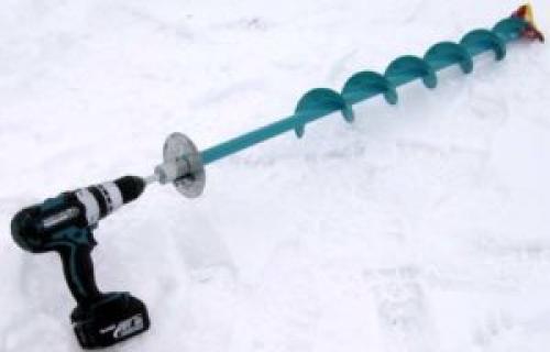 Какой шуруповерт для ледобура лучше выбрать