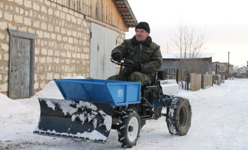 Мыны трактора. Российский минитрактор за 50 тысяч рублей