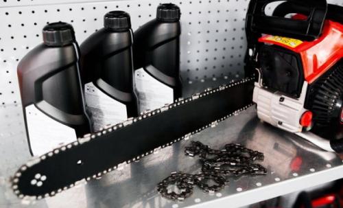 Почему отпускается цепь на бензопиле. Классические ошибки при натягивание цепи бензопилы