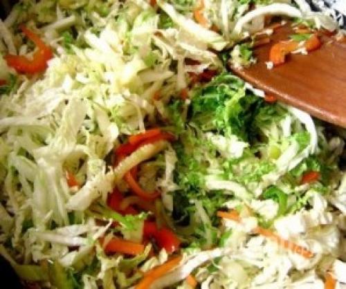 Тушеная пекинская капуста