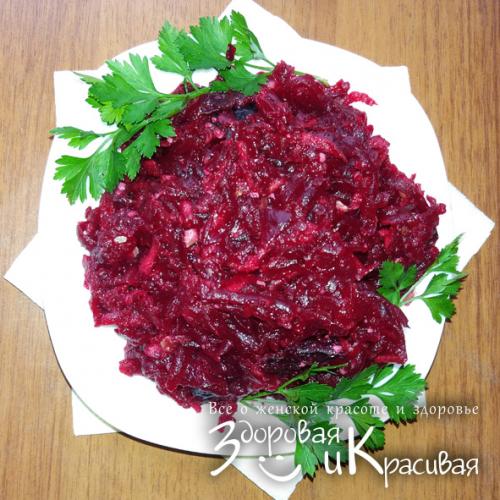 Салат из свеклы с луком. Салат из свеклы: 7 очень вкусных рецептов на праздник