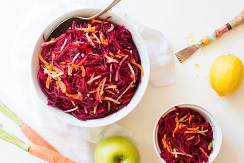 Салат из вареной свеклы на масле. Рецепты салата из вареной свеклы 11