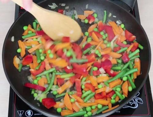 Салат из замороженной брокколи. Рецепт салата из замороженной капусты брокколи с чесноком