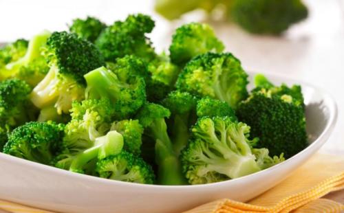 Как варить брокколи, чтобы не потеряла цвет. Как готовить брокколи