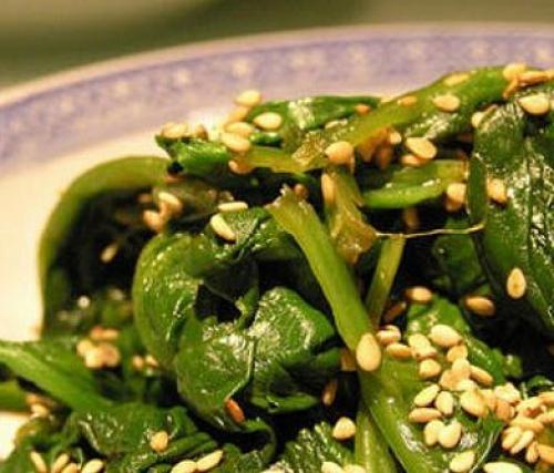 Чем можно заменить шпинат в смузи. Диета на шпинате – смузи со шпинатом для похудения