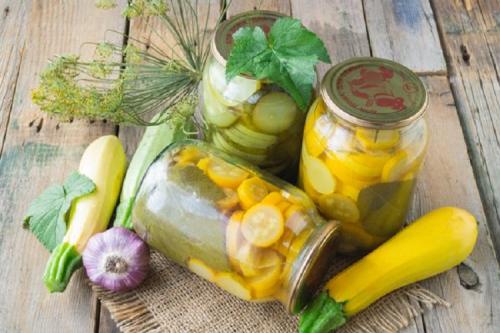 Кабачки сладкие кружочки. Консервирование кабачков на зиму на литровую банку. Фото рецепт