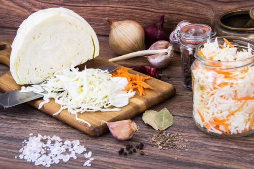 Почему капуста мягкая при квашении. Как готовить квашеную капусту: решающие хитрости 01