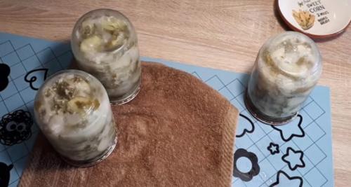 Как вкусно законсервировать переросшие огурцы. Переросшие огурцы на зиму, пальчики оближешь! (Что сделать из больших огурцов ?)