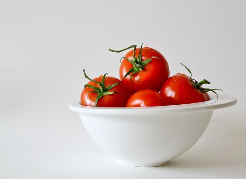 Как правильно томаты или помидоры. В чем разница между томатом и помидором?