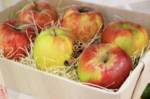 Как хранить яблоки В бумаге. 6 способов хранения яблок