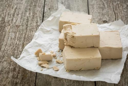 Удобрение для клубники своими руками. Подкормка клубники народными средствами