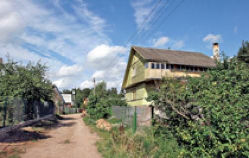 Стоит ли покупать дом в деревне. Стоит ли покупать домик в деревне?