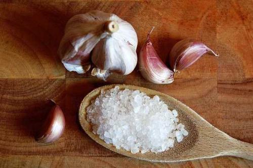 Чеснок на зиму рецепты очень вкусно. Зимние заготовки из чеснока. Золотые рецепты — классика и оригинальные варианты