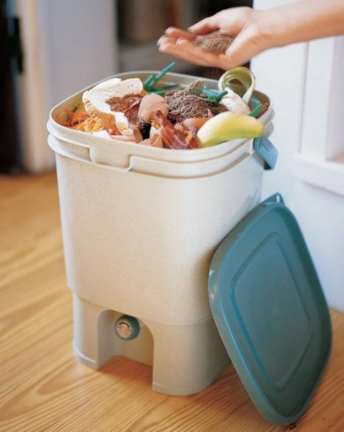 Эм-препараты для компоста. ЭМ-контейнеры для домашнего компоста