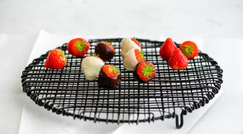 Пирамида из клубники. Грядка пирамида для клубники: чертежи, фото 06