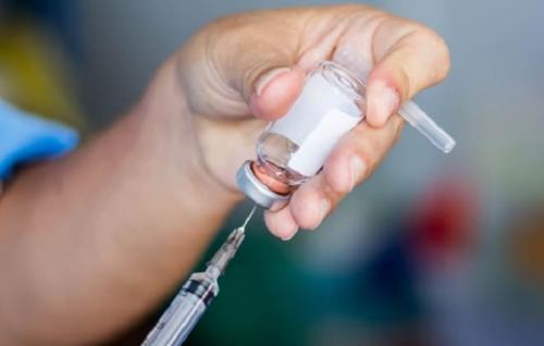 Как самому сделать укол внутримышечно. Техника выполнения укола в бедро и как сделать инъекцию внутримышечно самому себе