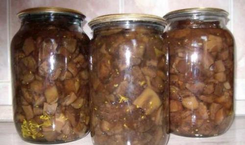 Как солить свинушки горячим способом в банках с предварительным вымачиванием