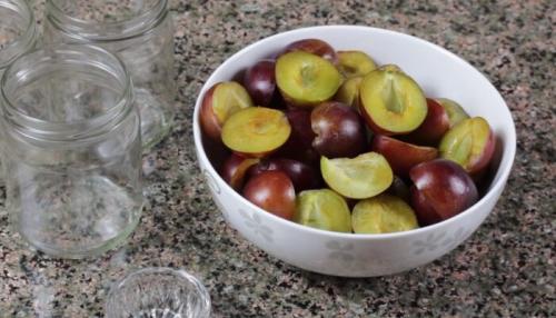 Маринованные сливы на зиму, как оливки рецепт. Маринованные сливы на зиму: простой рецепт без стерилизации 01