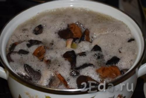 Сколько по времени варить подосиновики и подберезовики. Рассчитываем время варки грибочков правильно 06