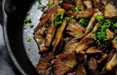 Сколько варить вешенки перед жаркой. Как правильно жарить вешенку - советы и рецепт