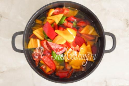 Перец с петрушкой и чесноком на зиму без стерилизации. Перец маринованный на зиму, простой рецепт с чесноком (без стерилизации) 14