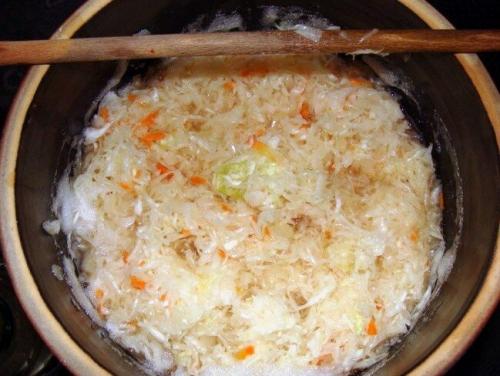 Как убрать горечь из квашеной капусты. А вот почему кислая капуста горчит на самом деле, не хрустит, желтая и невкусная удается: 5 причин, 5 хитростей и вкусный рецепт