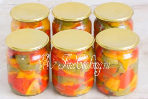 Перец с петрушкой и чесноком на зиму без стерилизации. Перец маринованный на зиму, простой рецепт с чесноком (без стерилизации) 20