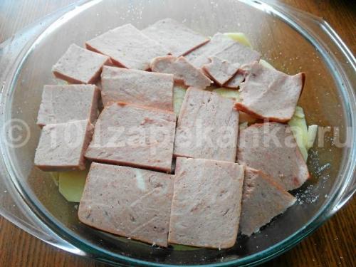 Картошка в духовке с майонезом и колбасой. Пошаговый рецепт приготовления: