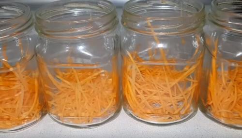 Салат капуста болгарский перец лук морковь на зиму. Салат из капусты, перца, моркови и лука на зиму 33