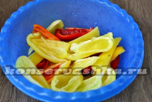 Перец в сладкой заливке с чесноком. Рецепт 5: маринованный перец с чесноком на зиму