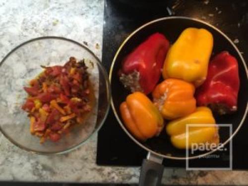 Калорий в фаршированном перце. Диетические свойства: 01