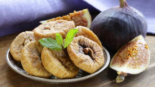 Инжир сушеный калорийность 1 шт. Калорийность сухого инжира