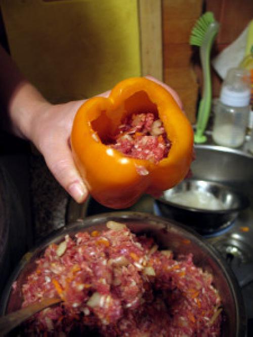 Калорий в фаршированном перце. Диетические свойства: 06