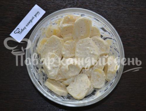 Картофель с майонезом и сыром в духовке рецепт. Картошка в духовке с майонезом и чесноком рецепт пошагово с фото