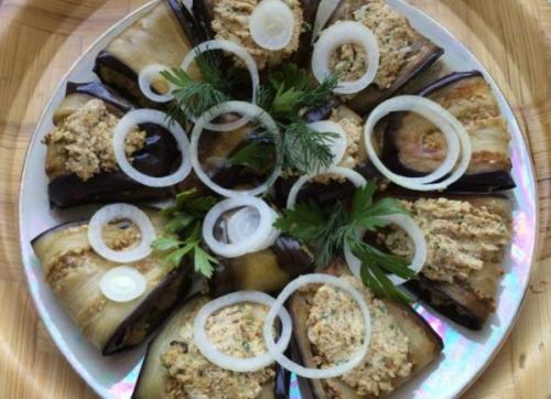 Баклажаны по-грузински с кинзой. Баклажаны по-грузински — 8 самых вкусных рецептов быстрого приготовления