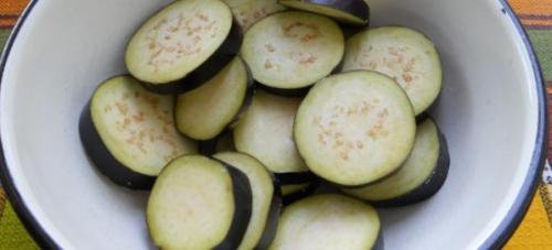 Баклажаны по-грузински с кинзой. Баклажаны по-грузински — 8 самых вкусных рецептов быстрого приготовления